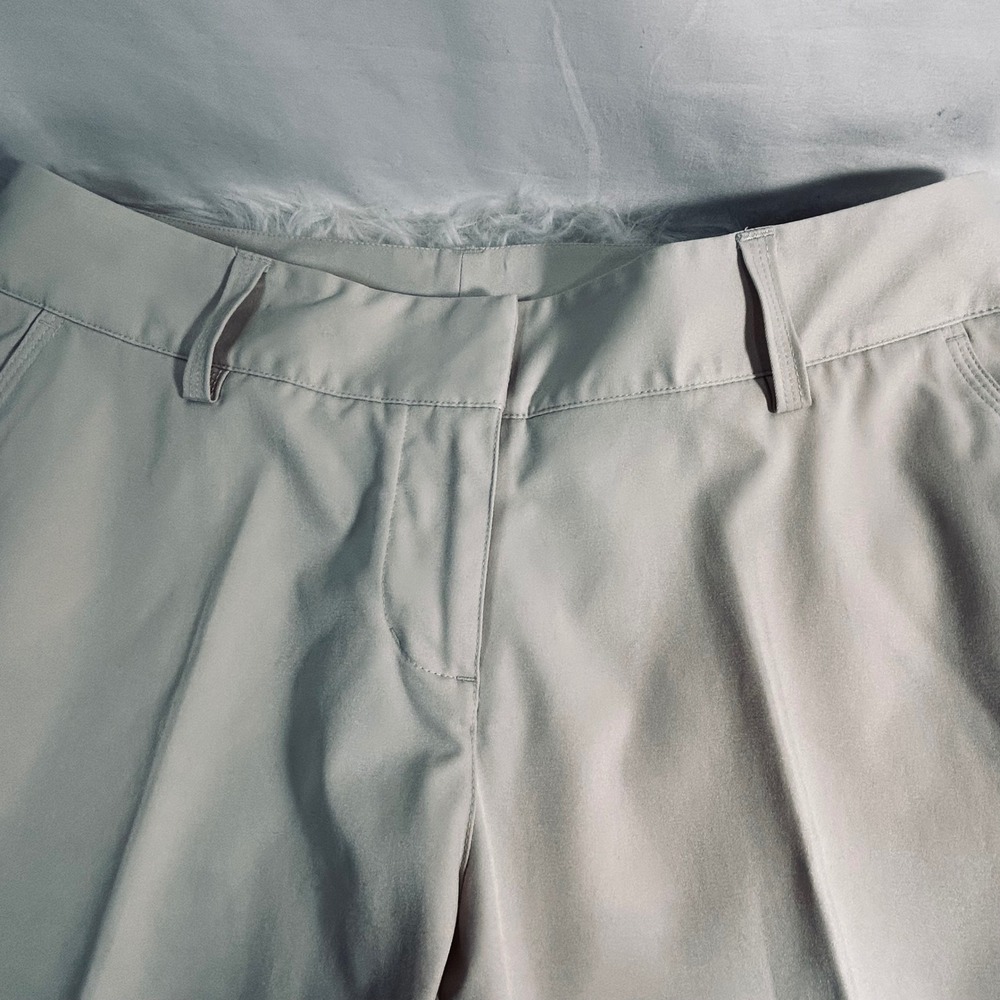 Adidas Climalite Golf Shorts Womens Beige Tan Performance Athletic Bermuda 6 - Picture 2 of 10